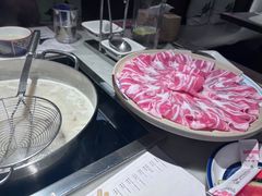 -尚尚仙·酸汤猪手·猪肚鸡火锅(华联万柳购物中心店)