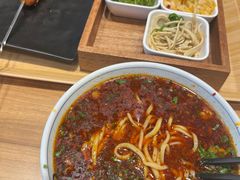 -西部马华清真兰州牛肉面·烧烤夜市(关东店)