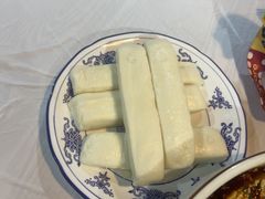 -陈胖子鱼庄(黄辣丁新津店)