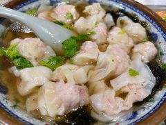 招牌野馄炖-老谢野馄饨(延安路店)