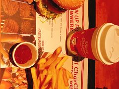 -The Habit Burger Grill 哈比特汉堡(复兴soho店)