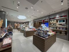 -泡泡玛特POPMART(大卫城店)