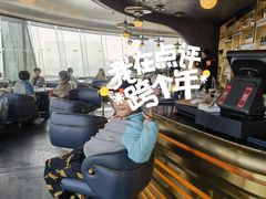 -Hi City·城市之巅