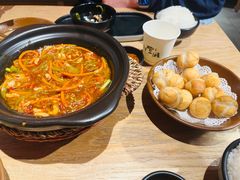 -川堂风·跷脚牛肉·乐山爆炒(宝山日月光店)