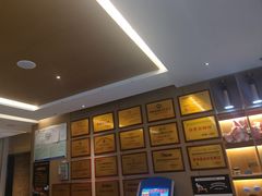 -金色印象·4K影院式足体养生(杨家坪西郊店)