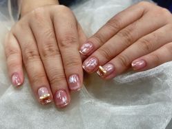 -芊屿芊浔美甲