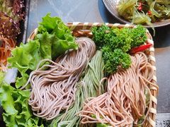 -湊湊火锅·茶憩(杭州湖滨银泰in77店)