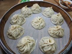 -清真老铁家灌汤包