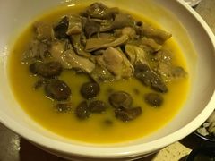 -铜锣湾·有麝自然香(重庆新天地店)