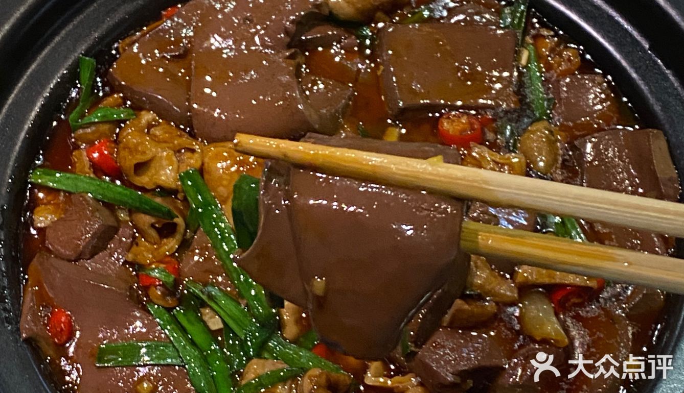 在武汉！在江汉路！锅气十足的小店…