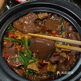 在武汉！在江汉路！锅气十足的小店…
