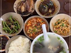 -九九豆花馆(解放碑步行街店)