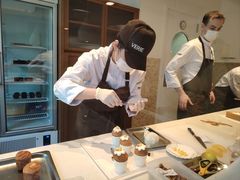 -VERIE BAKEHOUSE