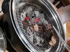 -青瓦餐厅·生鱼片·韩园烤肉(西塔店)