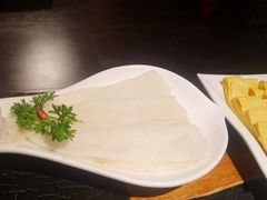 -大匠工房古船木艺术餐厅·猪肚鸡专门店(长白仙岛店)