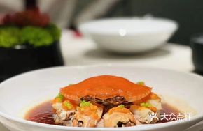 Steamed Pork Pudding with Swimming Crab