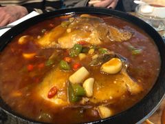 雅菲铁板臭桂鱼-YAFEE雅菲·粤菜·湘菜·融合菜(魏公村店)