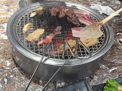-啊美丽炭火烤肉(滑翔一店)