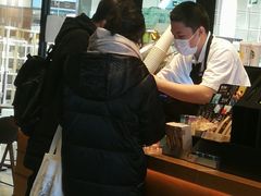 -星巴克臻选(华堂·新辰汇店)