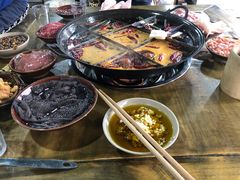 -正南齊北重庆老火锅(光华村直营店)