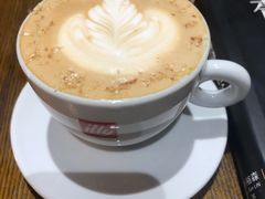 拿铁咖啡-那美(华莱坞店)