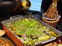 -何师烧烤Pro ·江湖川菜·小龙虾·精酿(太古里旗舰店)