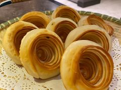 老济南油旋-闫府私房菜·百年鲁菜(恒隆店)