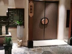 -顺峰(农展馆店)