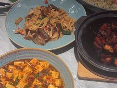 -鹿港小镇(霄云店)