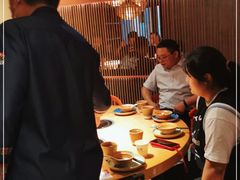 -吃饭皇帝大(解放西路店)