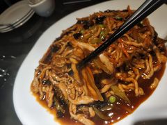 -老六杀猪菜(进乡街店)