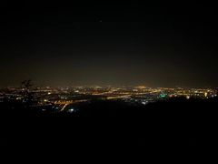 -鬼笑石后山停车场