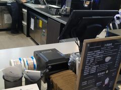 -luckincoffee瑞幸咖啡(冠福大厦店)