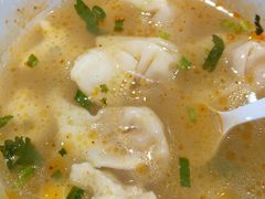 -手劲鱼丸馄饨铺(哈一百店)