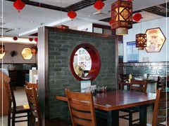 大堂-佬钱湾仔(衣裳街店)