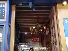 门面-昆明冠生园·蛋糕·面包(南强街店)