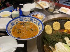 -田家大院东北农家菜铁锅炖(西安总店)