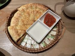 -耶里夏丽·丝路国际·新疆餐厅(浦东区东方路店)