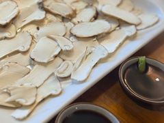 -云朵小院·石锅鱼·野生菌餐厅(蒗放店)