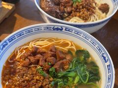 -辣肉面大王(天平路店)