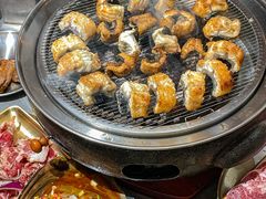 -围炉肉舍•炭烤活鳗•丹东海鲜烤肉(步行街店)