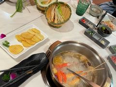 -喃喃椰·糟粕醋·椰子鸡火锅(七堡花园店)