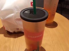 -星巴克(北京南站2B检票口)