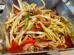 -川堂风·跷脚牛肉·乐山爆炒(宝山日月光店)