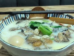 -鲜越鲜鱼粉(财富购物中心店)