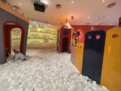 -奈尔宝·儿童乐园·亲子餐厅(长沙运达汇店)