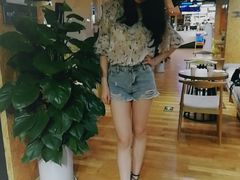 -新华里咖啡书吧(新华书店小寨店)