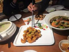 -渝半城经典川粤菜(重庆天地店)