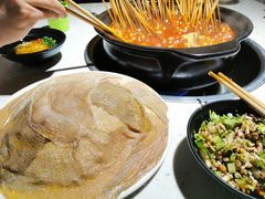 -钢管厂五区小郡肝串串香(奥克斯广场锦城万达店)