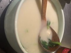 -吴越荣记苏州菜·松鼠桂鱼100%活鱼现做(斜塘老街店)